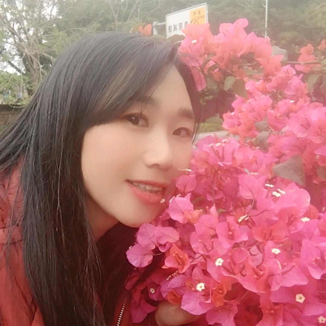 幸福的🦋👨‍👩‍👧‍👧