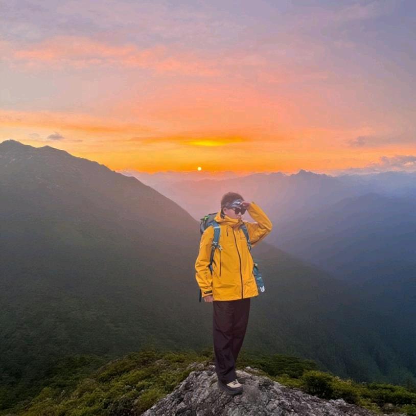 最喜欢下雨了⛰️
