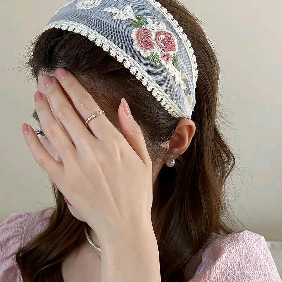 ྀ🍑🐿️奔跑吧：小姐姐🦌