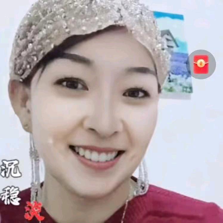 摆地摊的宝奶奶（红姐爱生活）