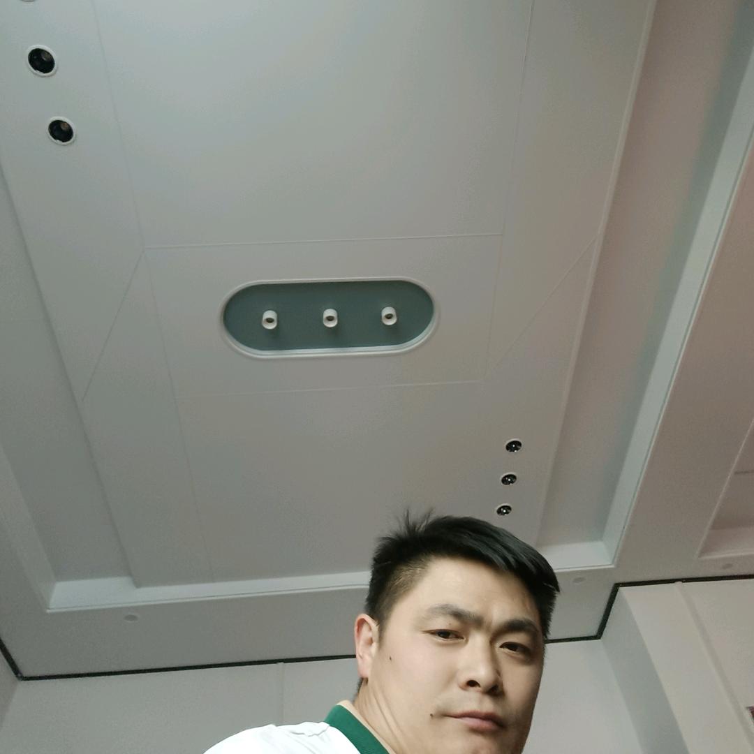 平塘海运吊顶电子商贸物流城9栋。