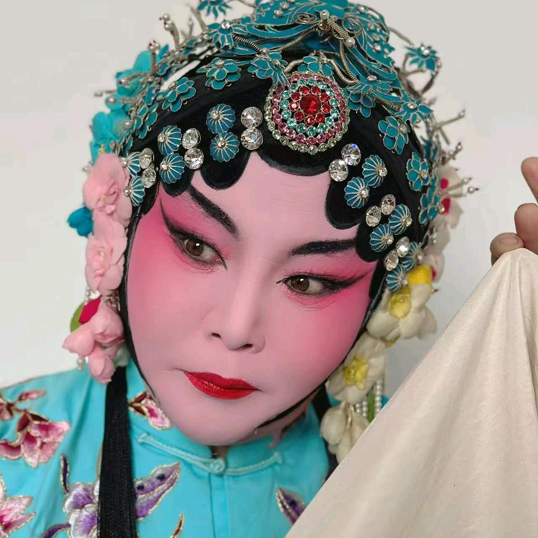 爱唱的梅梅