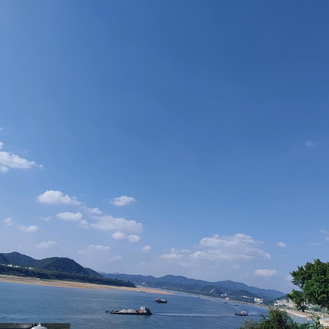 明天i