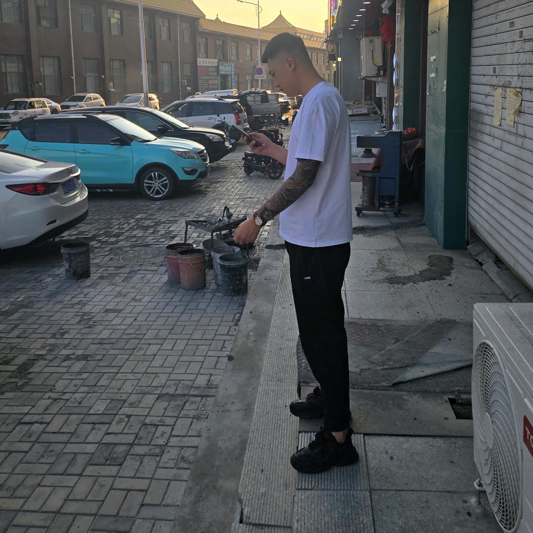 刘宇航航