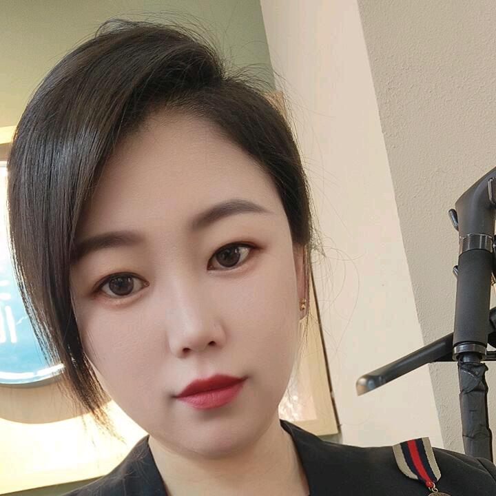 日日新紫涵小杨