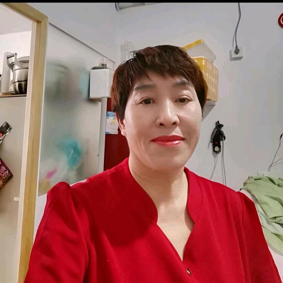 英姐首播初力号