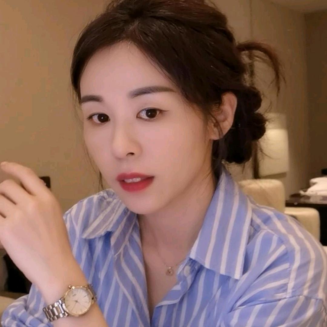 丽姐.