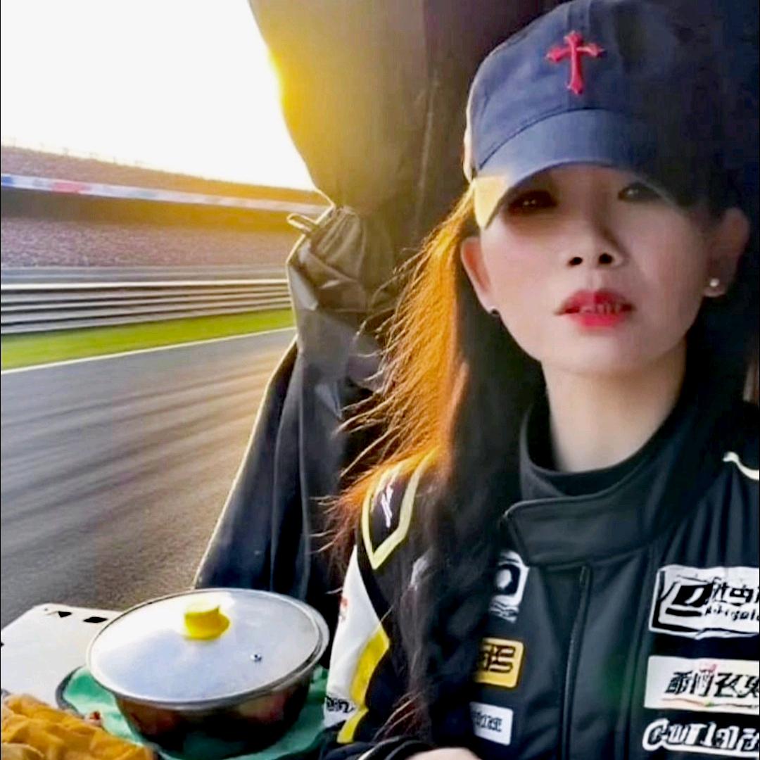 蓝蓝户外（露营）