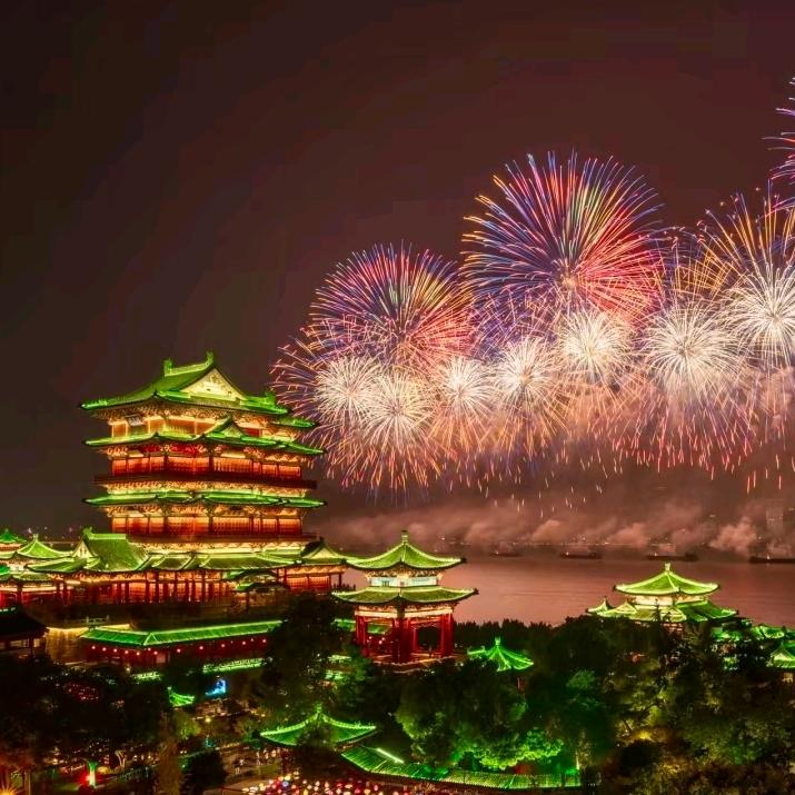 鑫淼了