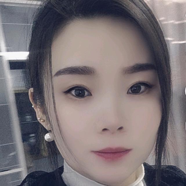 雯雯 （河南  鹿邑   南关诺扬服