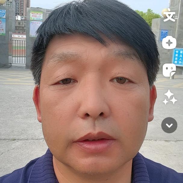周哥