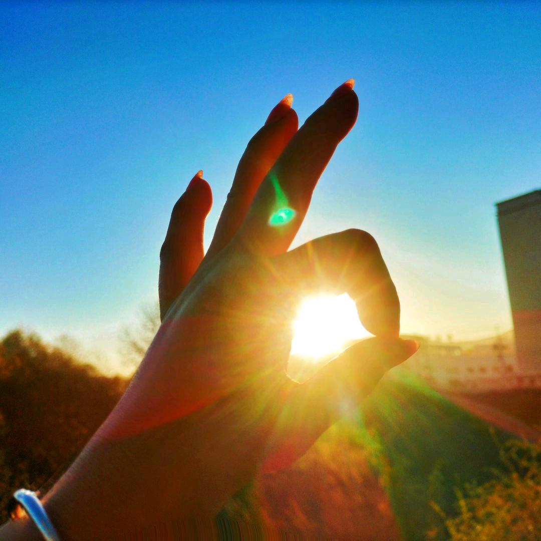 ღ᭄💞彼岸花໑ຼ₀₂₃💕