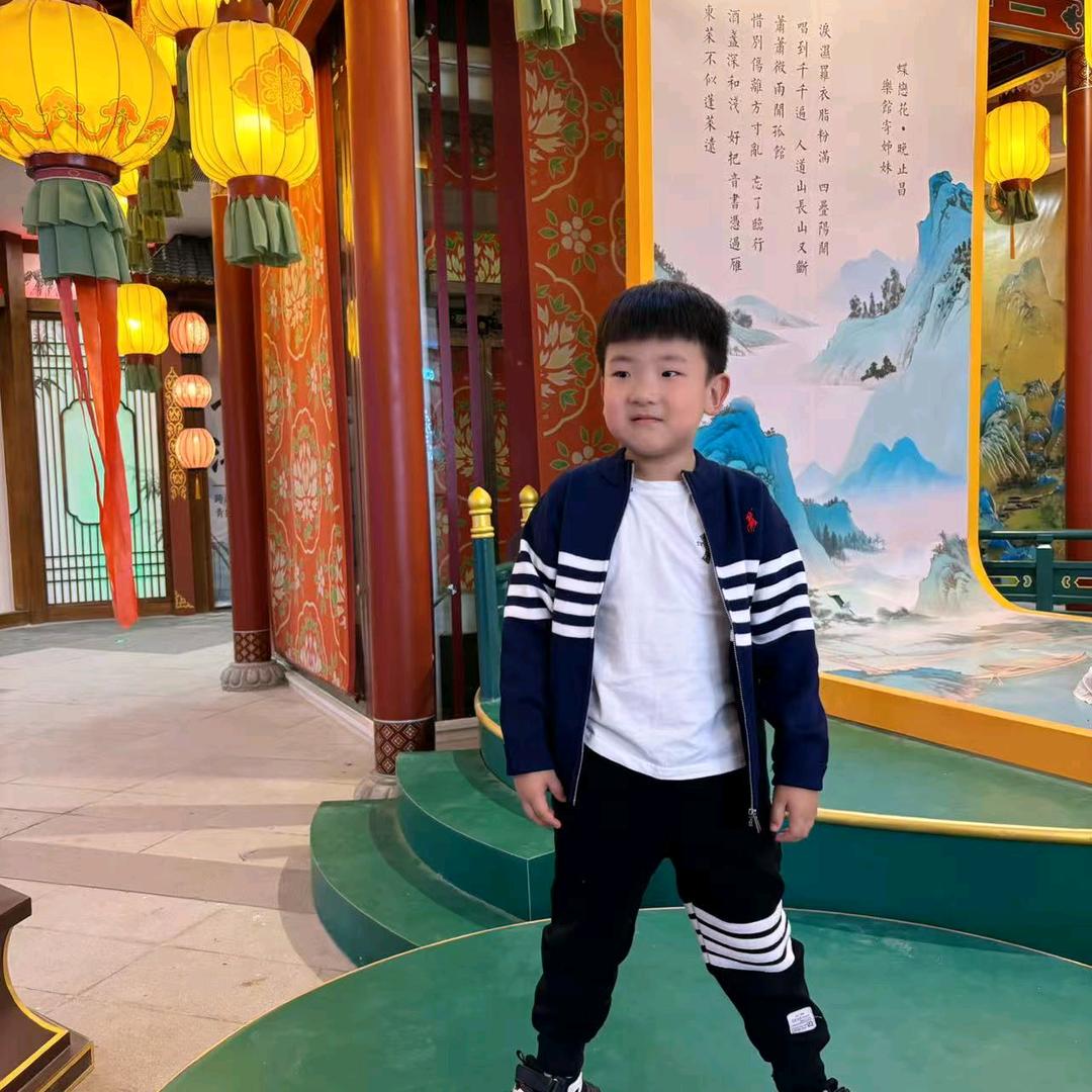 幸福的小女人