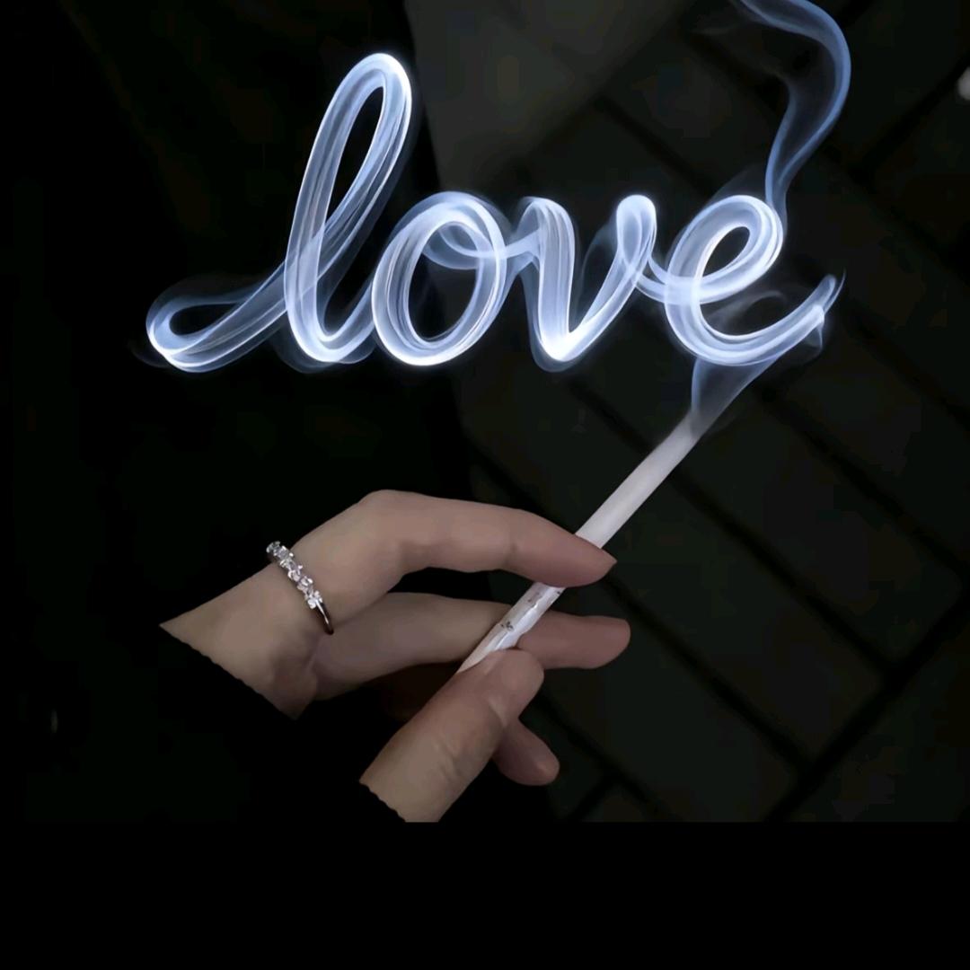 ℳঞ🌿兜里半颗糖🍬