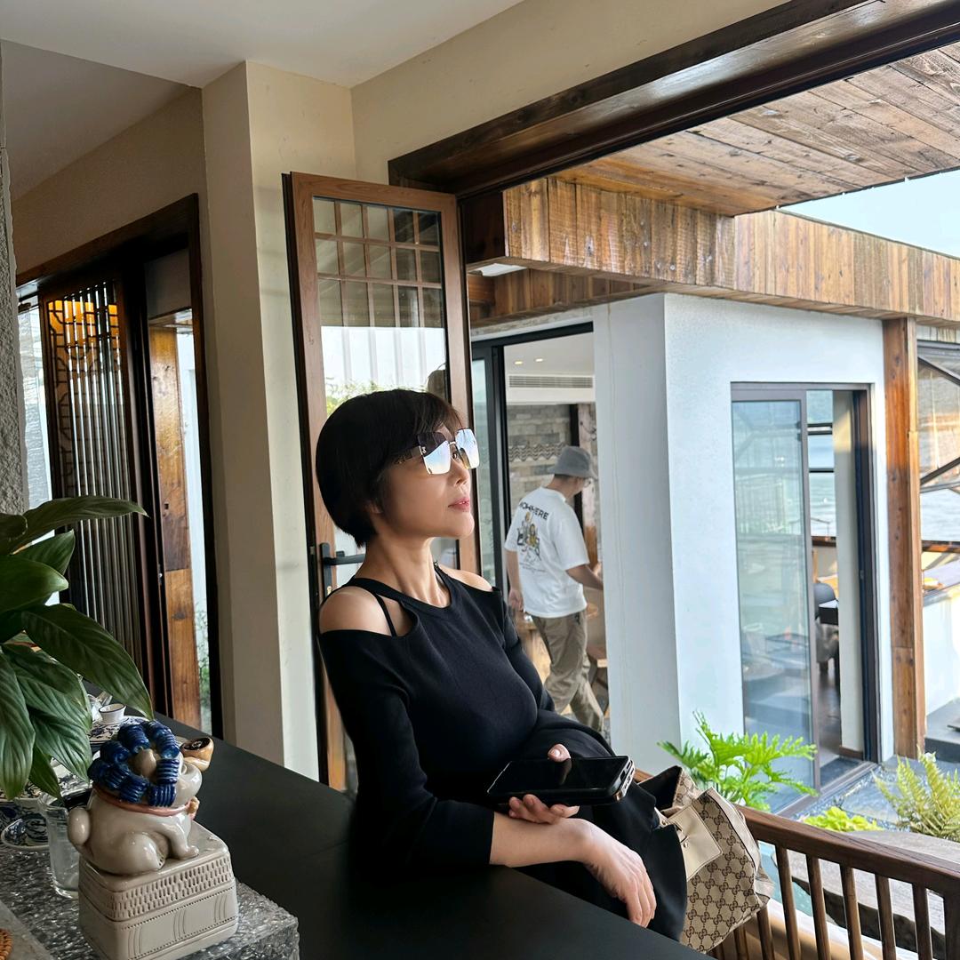 儒林汇日湖店土家娘娘