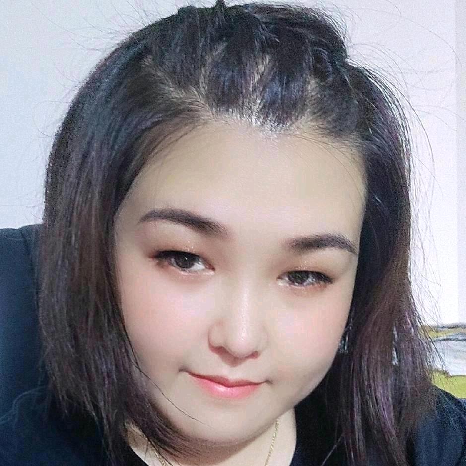 古 月 小 玲🙏✨✨✨