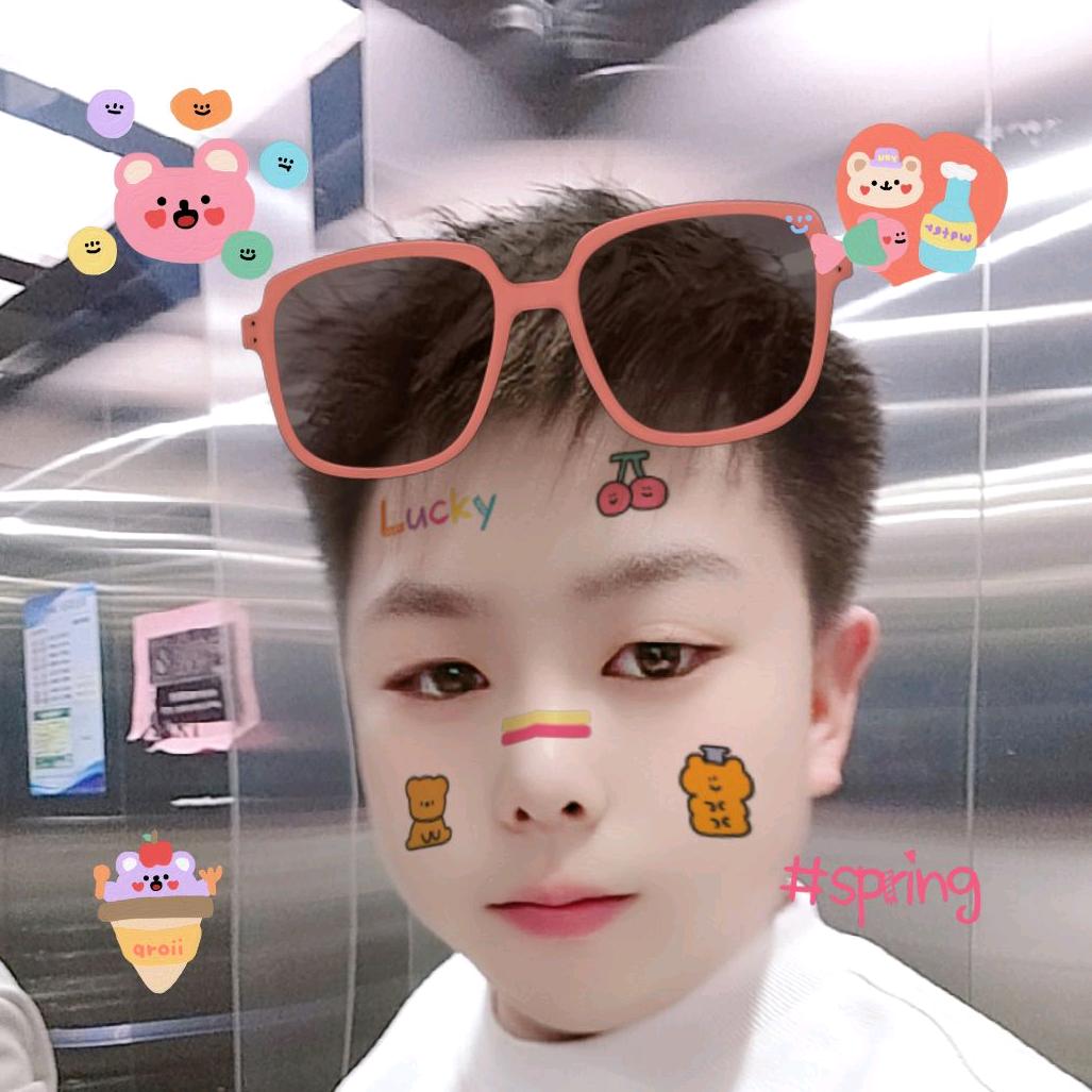 听说微笑让人成疯