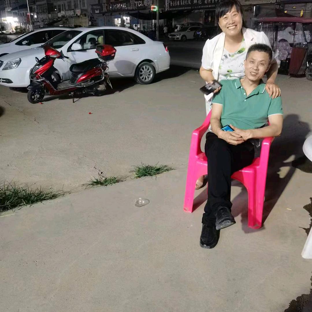 专业贴砖李师傅🥳