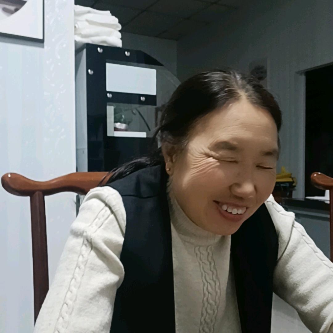 曹姥姥的搞笑日常