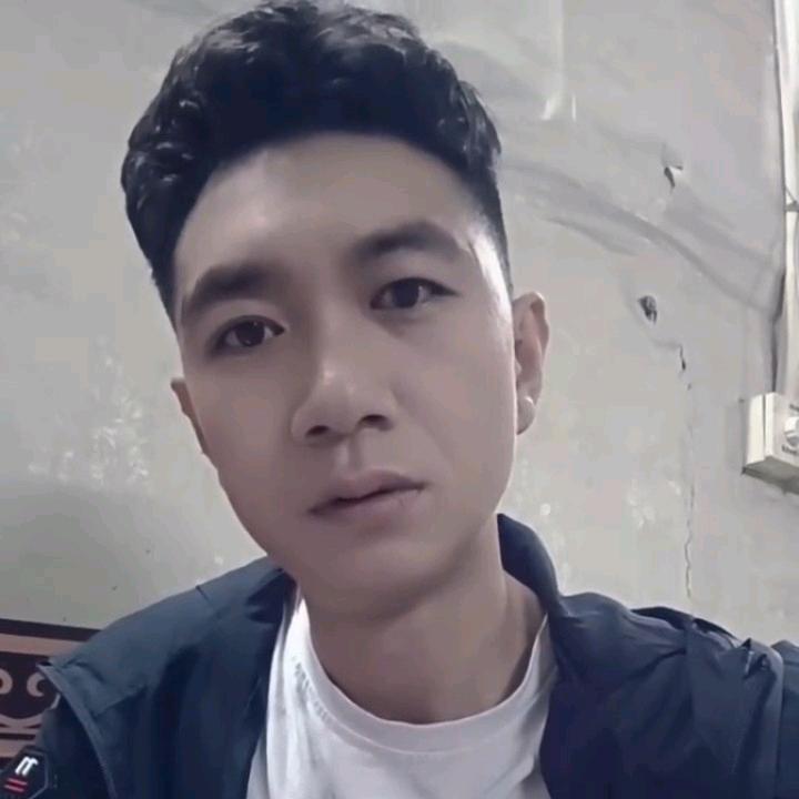 ཀོོ🧎🏻‍➡山村小农人 🧎🏻‍