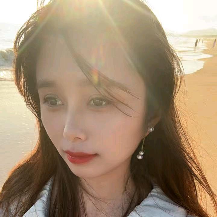 张花花🥰
