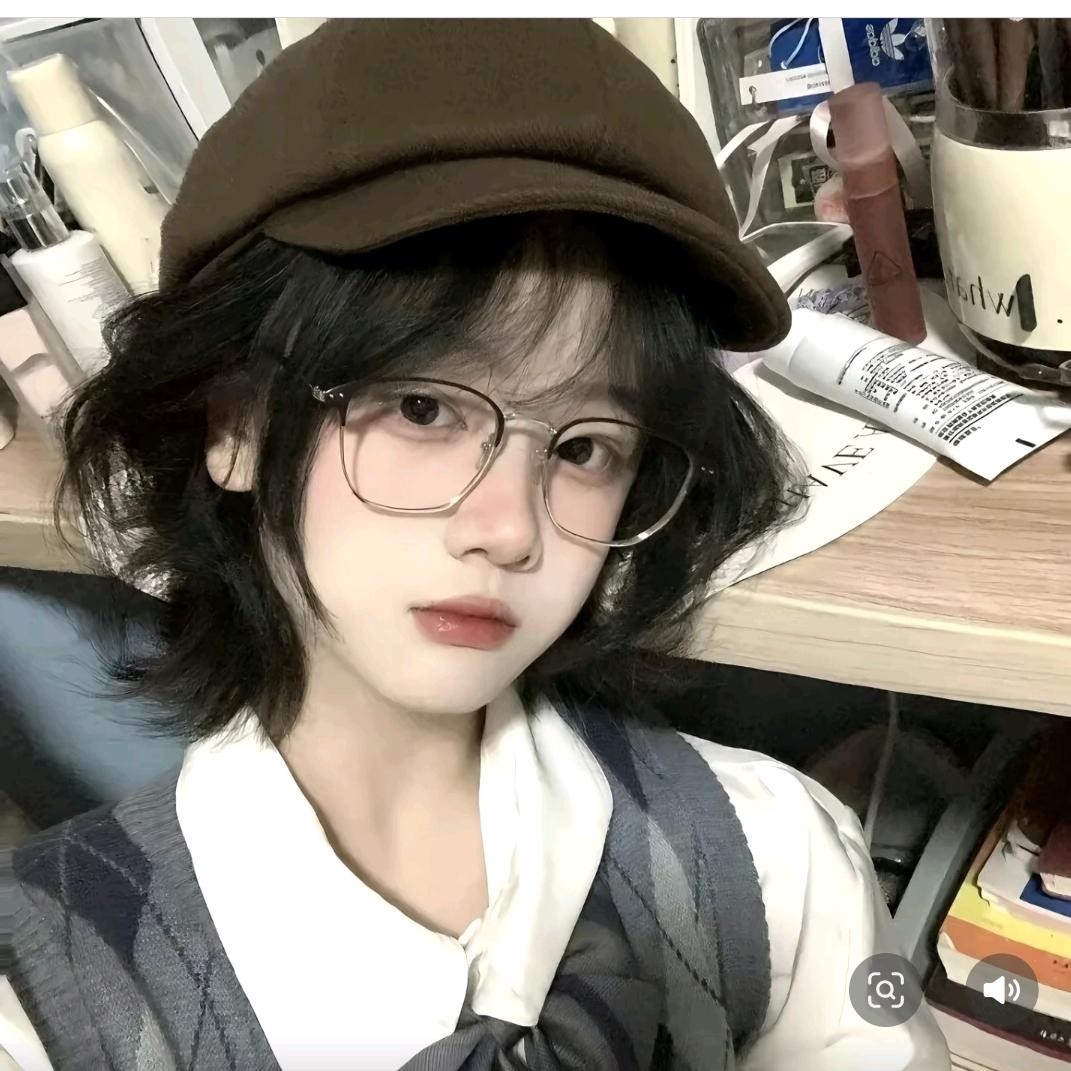 眼睛要很大