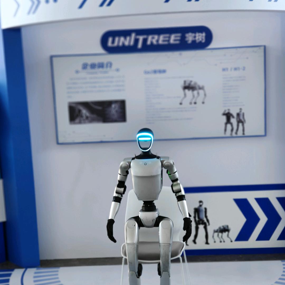 杭州六小龙未来科技乐园周周老师