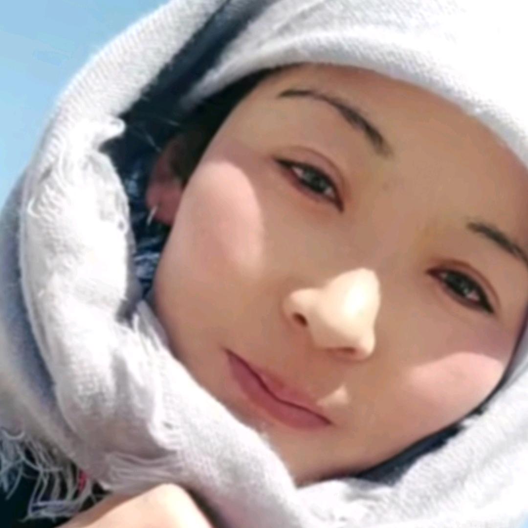 用户904025424