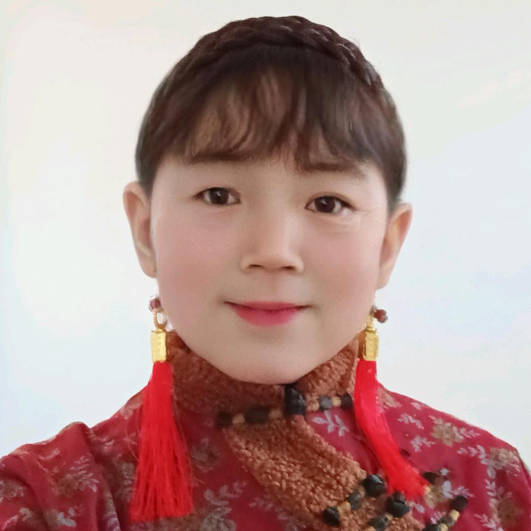 红红艳艳