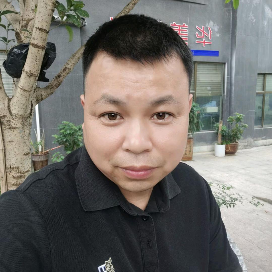 两拐的指挥班长