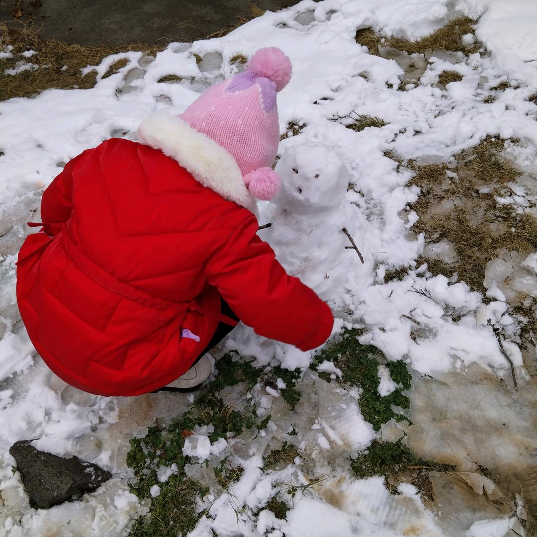 雨中漫步！笑看人生！