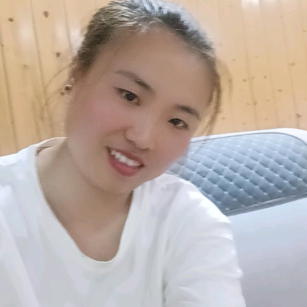 梅梅（每天不定时直播）