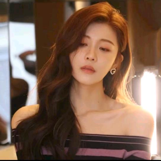 大头黑~品质衣橱