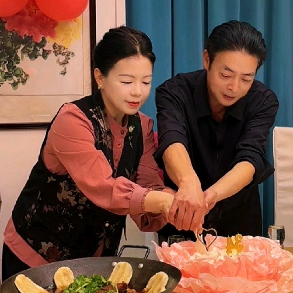 支持许妈