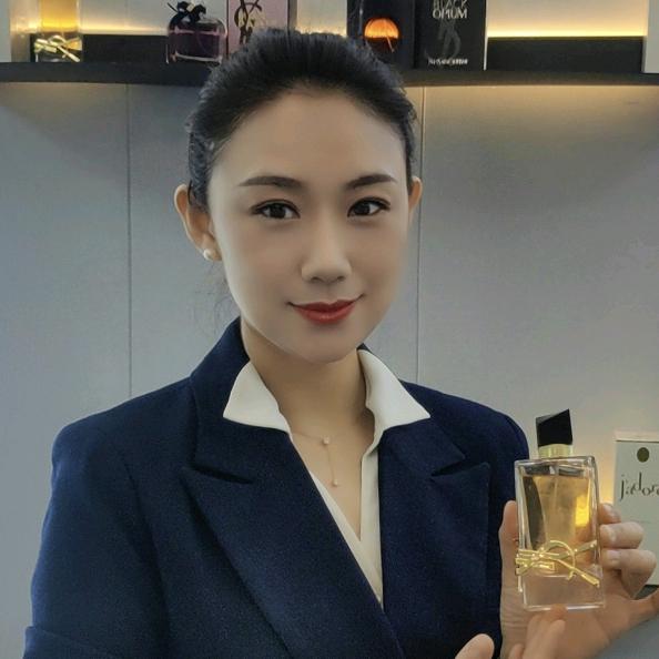 香水国际美妆专柜店