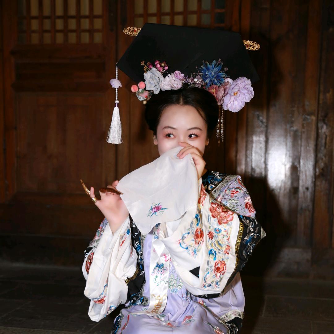 天亮了的花朵🌺