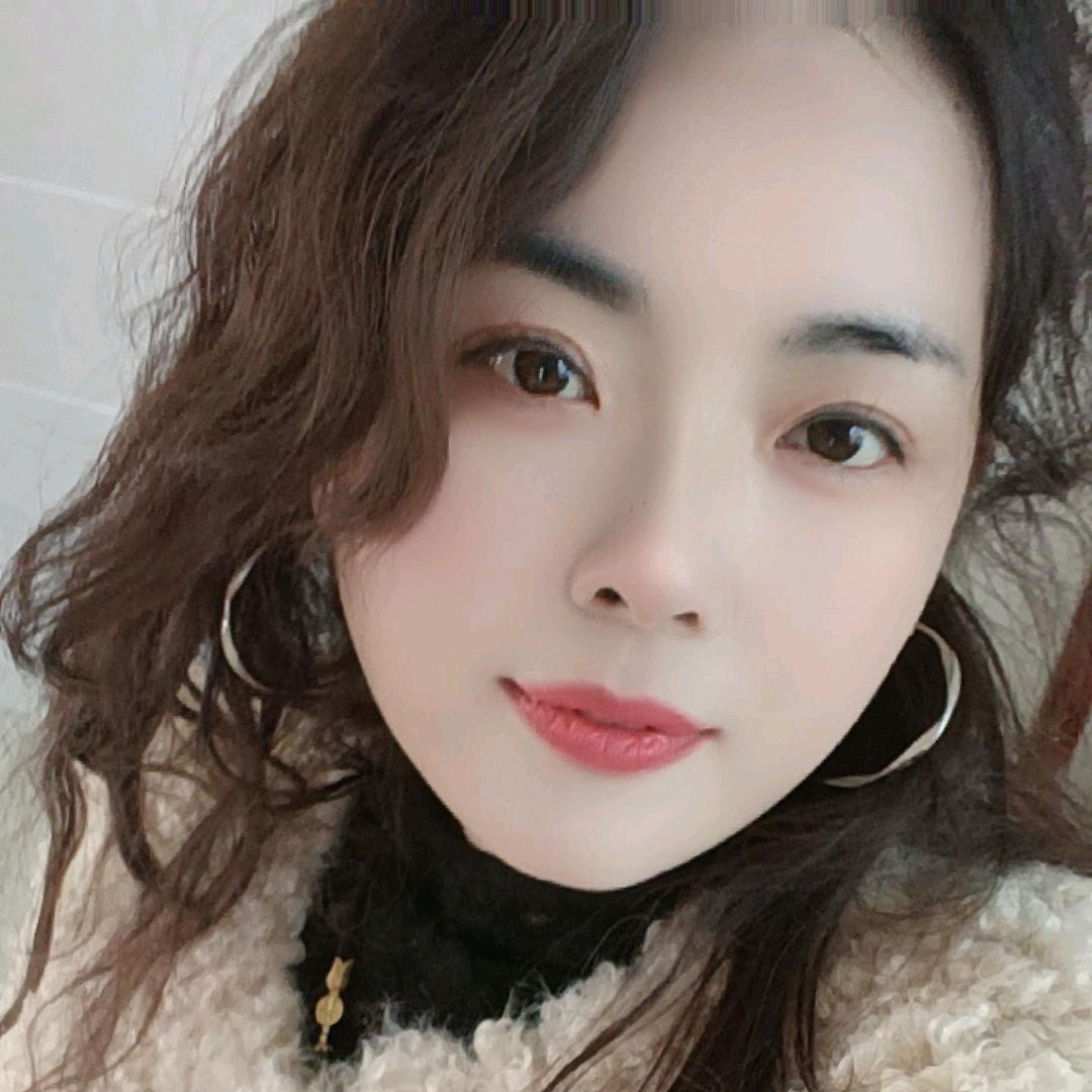 浅浅玫瑰淡淡香