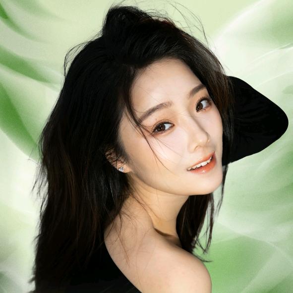李艺馨