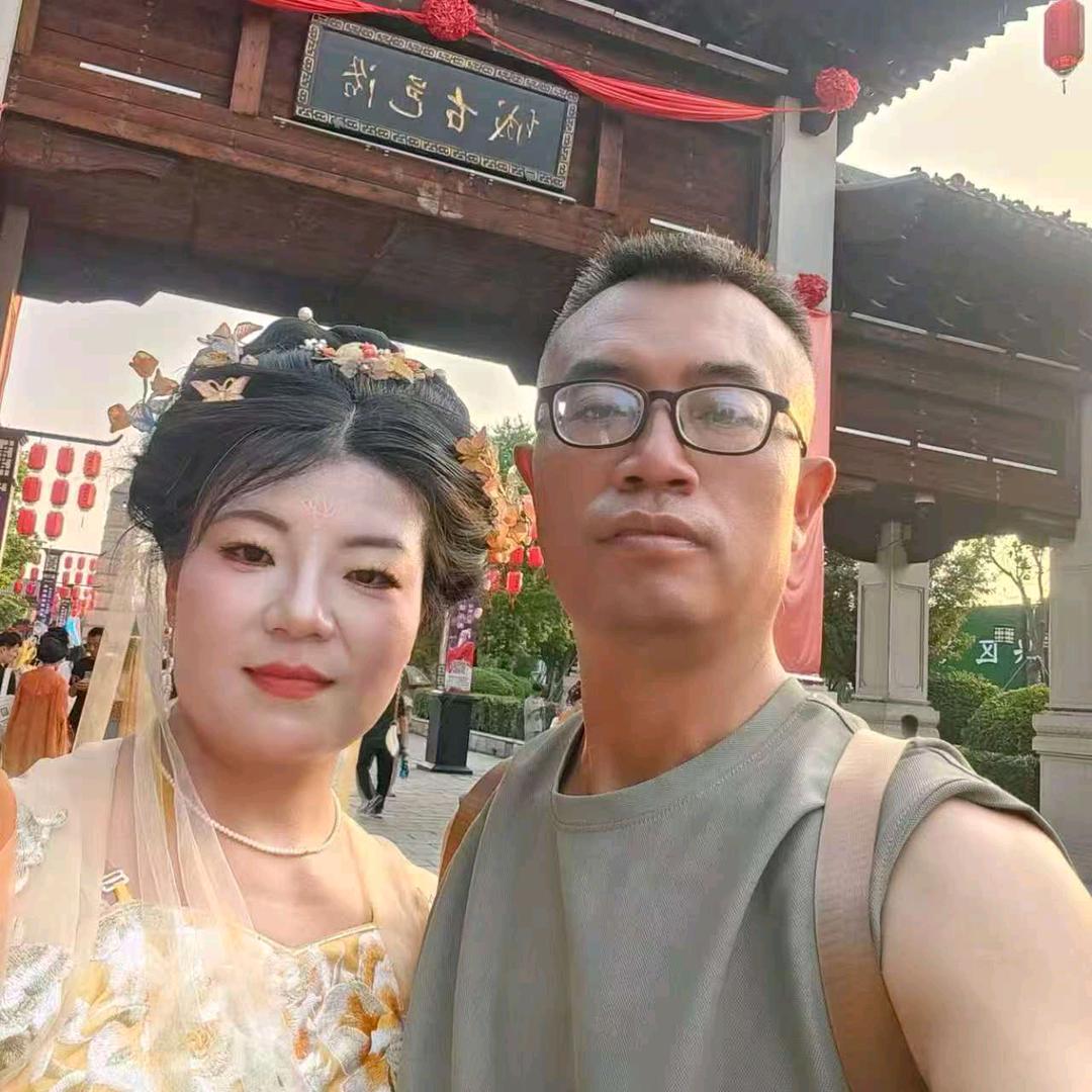 闻喜.全铝焊接大板洗衣柜.慧慧