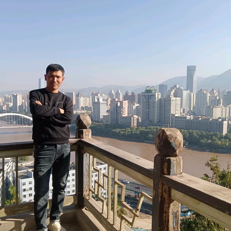 小范 搬砖