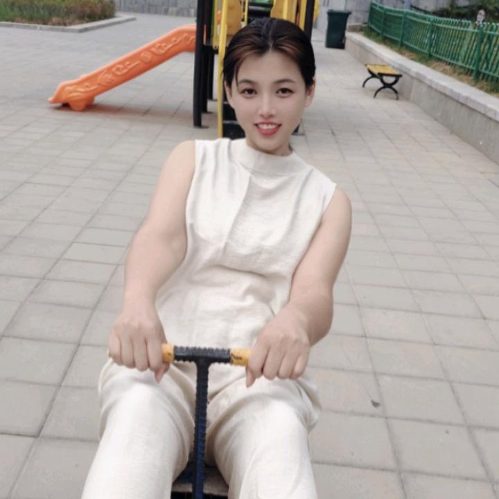 秋儿时尚衣阁