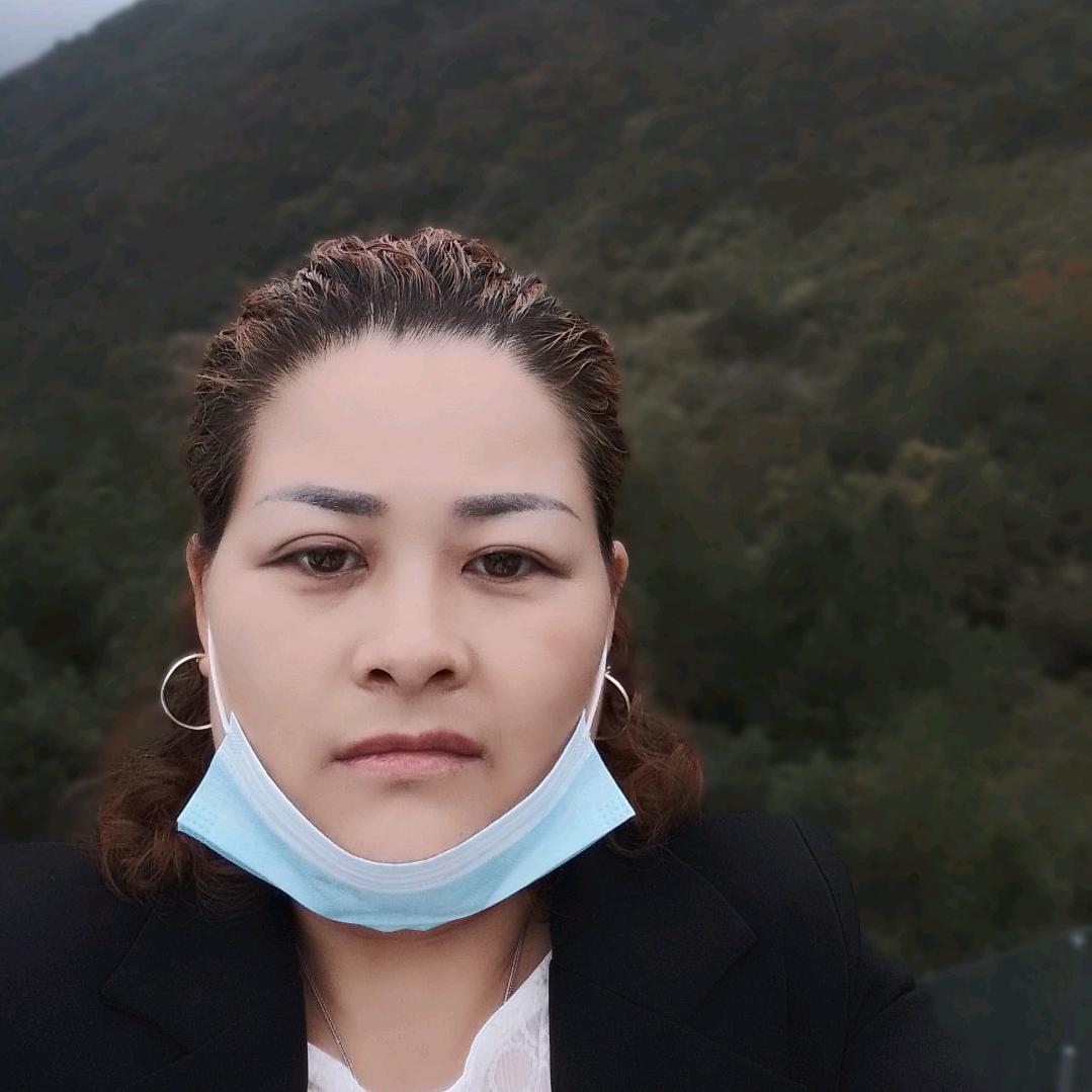 日照金山