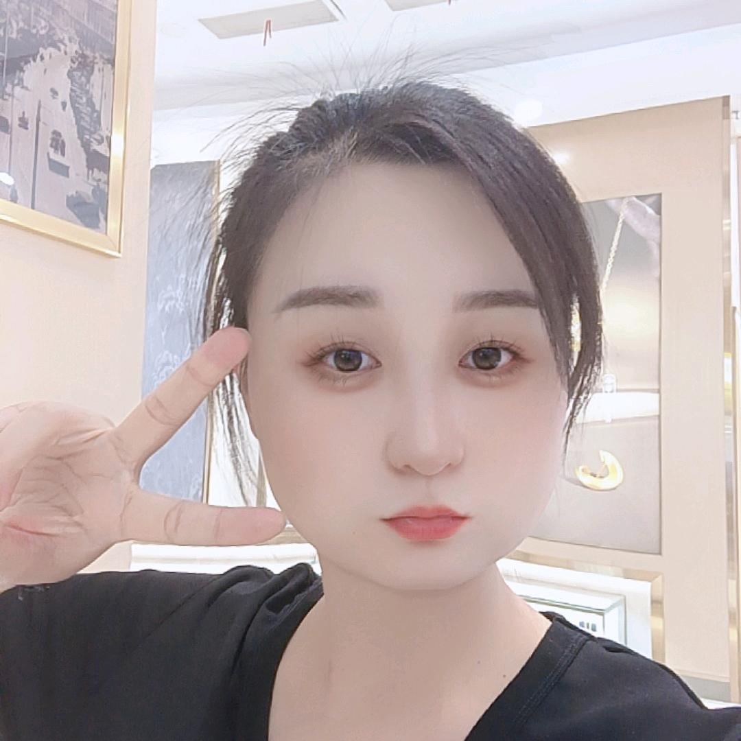 大曼的生活周大生(缤纷五洲商业广场店)