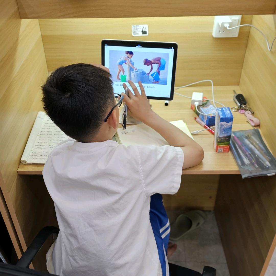 新绛县助你学智能自习室