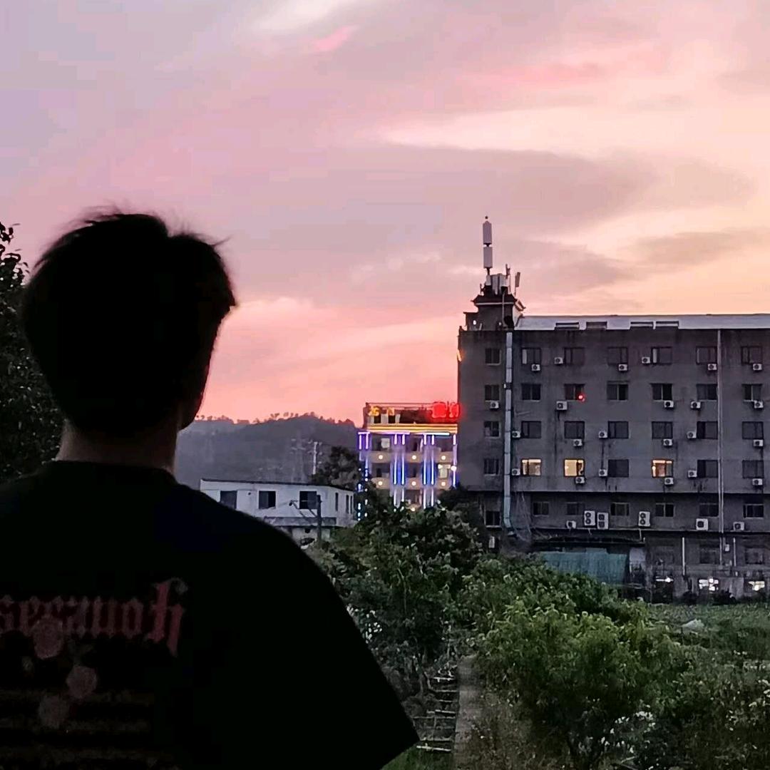 爷等的不是红灯