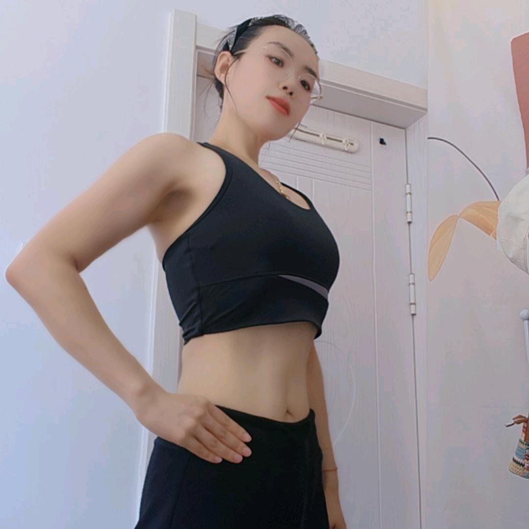 希奚👉运动健身狂魔