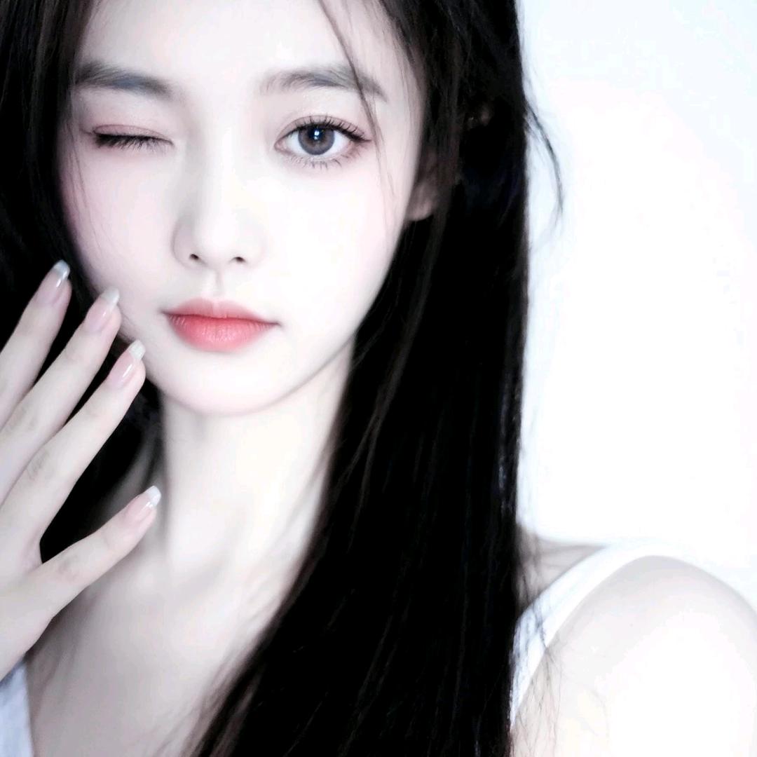 L璃◡̈♥︎