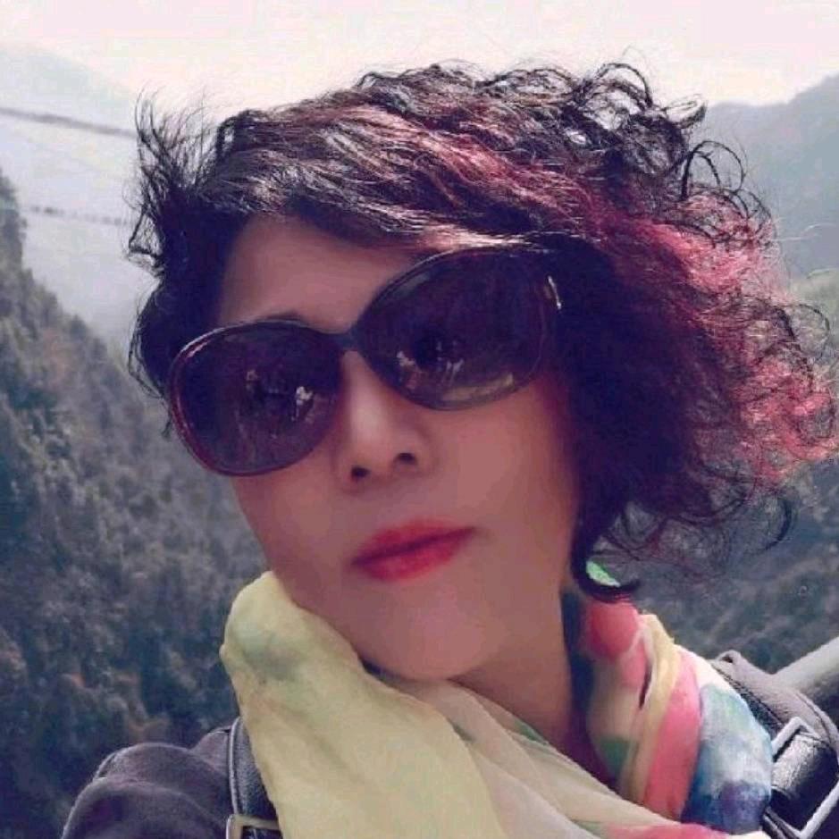 傻中带有一点酷