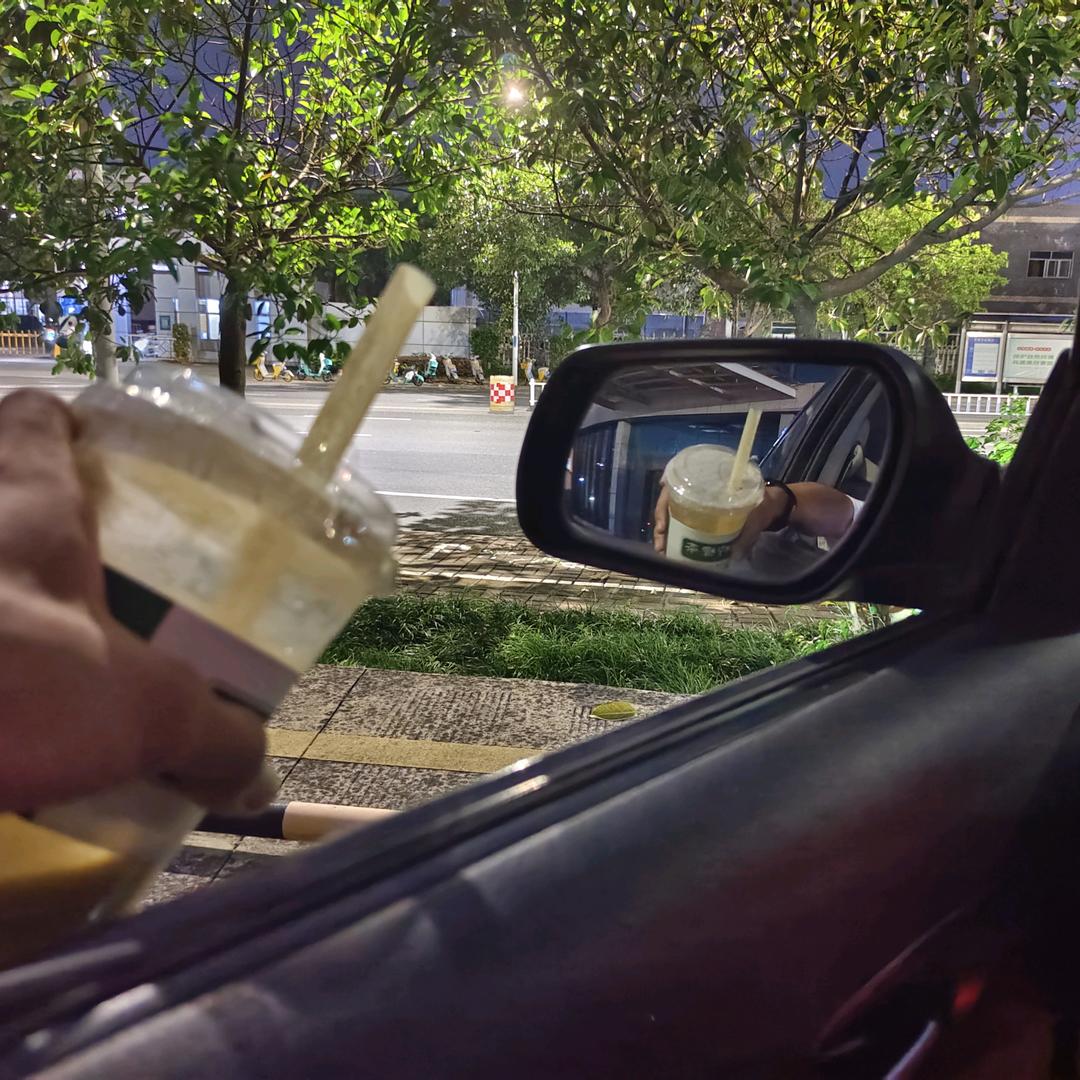 南宁市聚宝龙车灯  尾灯修复 大灯升级