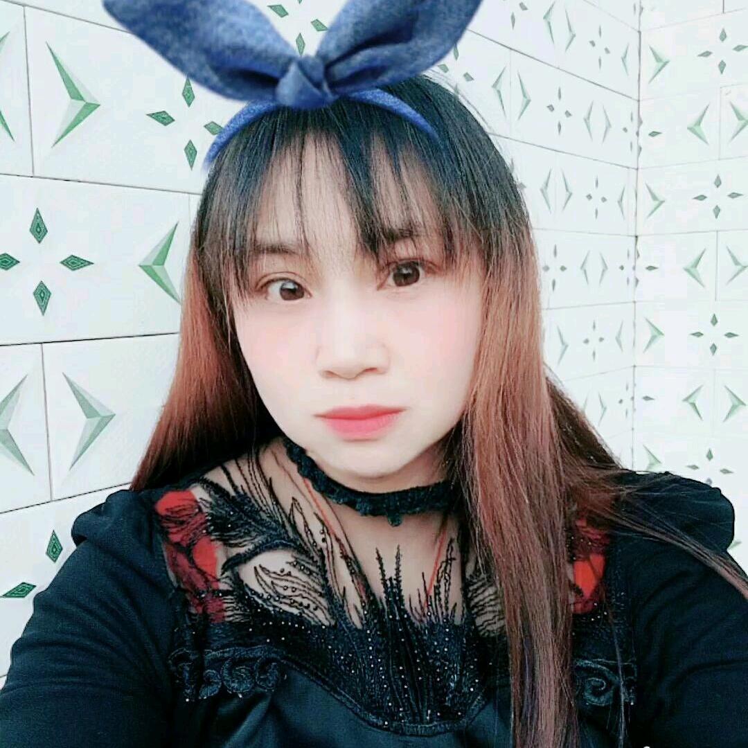 小芳。